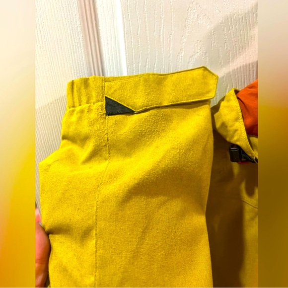 Men's VOLCOM 10k Snowboard jacket - Picture 4 of 11